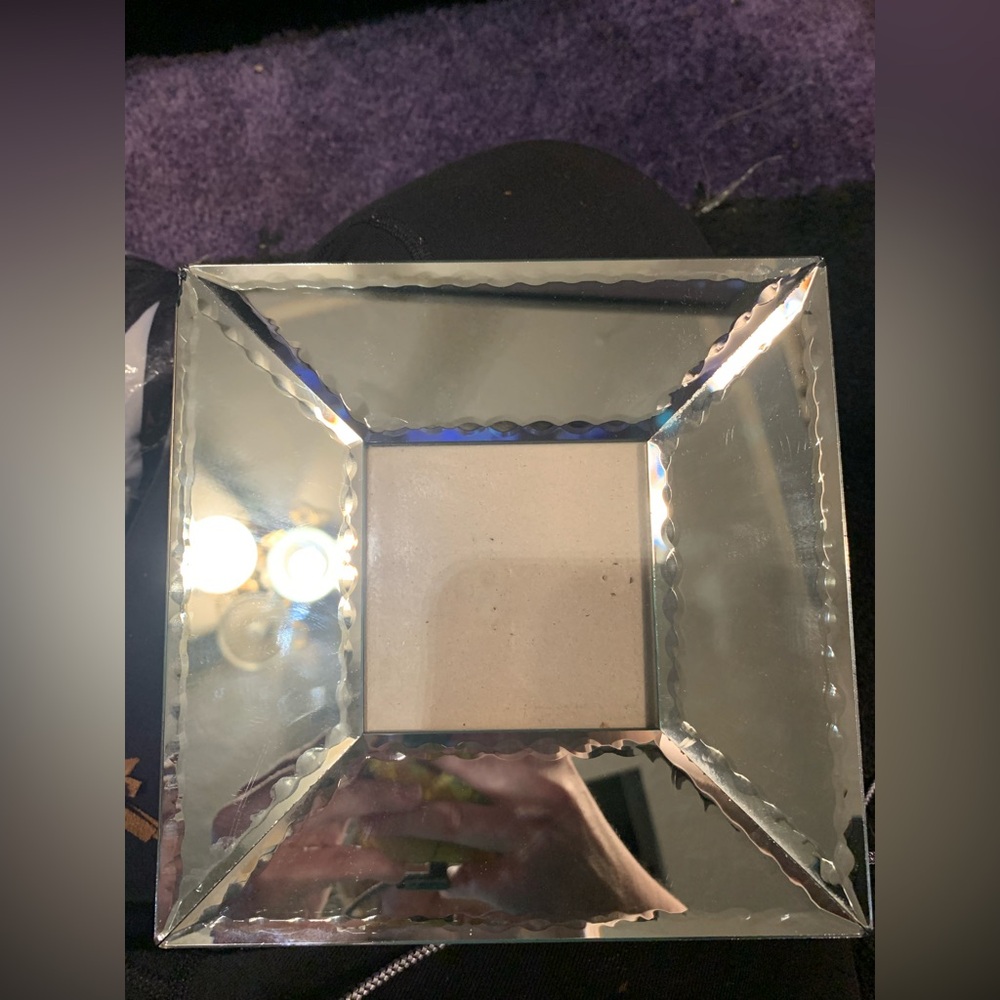 Elegant Silver Mirrored Picture Frame